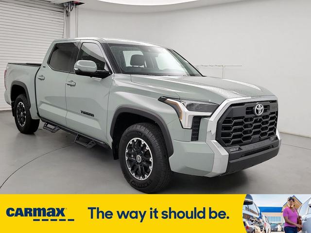 2022 toyota tundra sr5