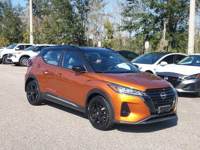 2022 nissan kicks sr