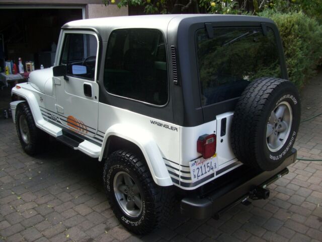jeep wrangler islander, beautiful, hardtop, hard to find original condition