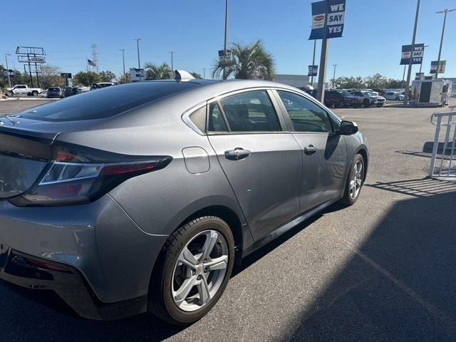 2018 chevrolet volt lt
