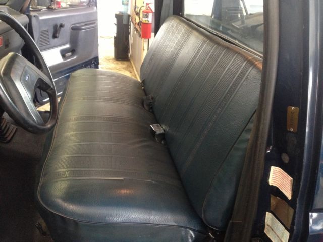 ford 450 super duty wrecker 61,000 miles diesel one owner wheel lift impeccable