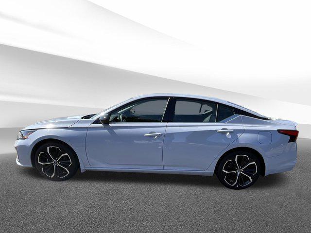 2023 nissan altima sr fwd