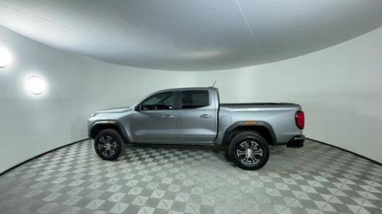 2024 GMC Canyon