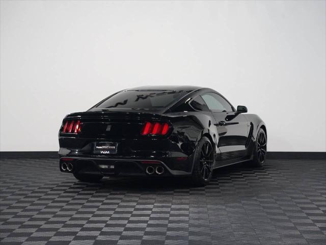 2016 ford shelby gt350 base