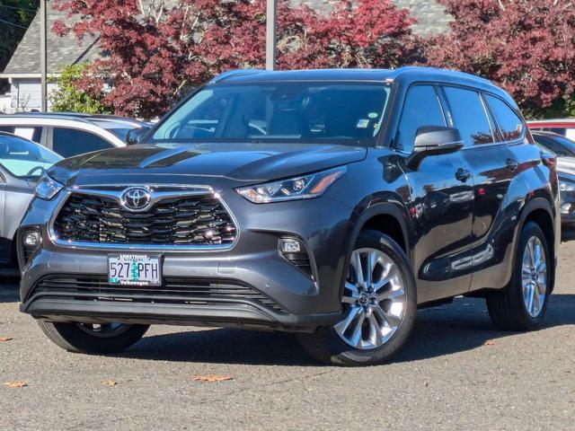 2023 toyota highlander l