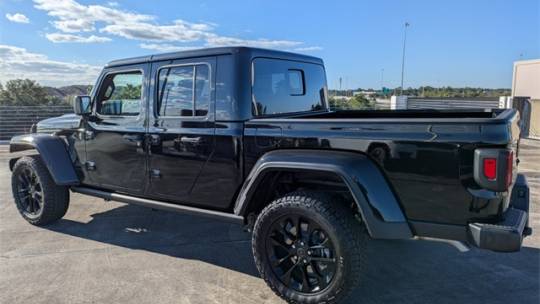 2024 Jeep Gladiator