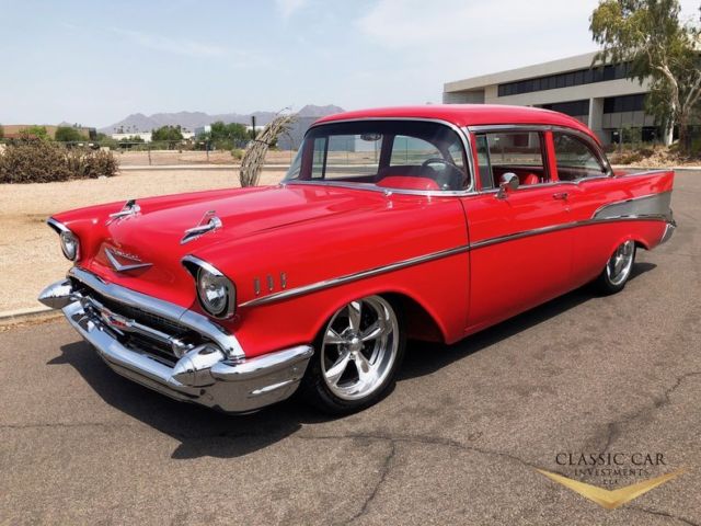1957 chevrolet bel air 2dr post custom - stunning car - best of everything -wow!