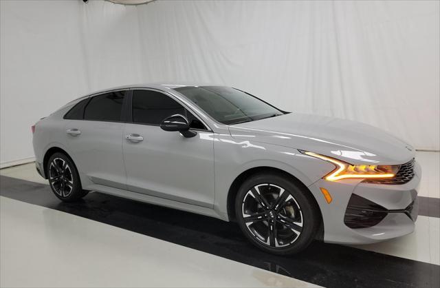 2021 kia k5 gt-line