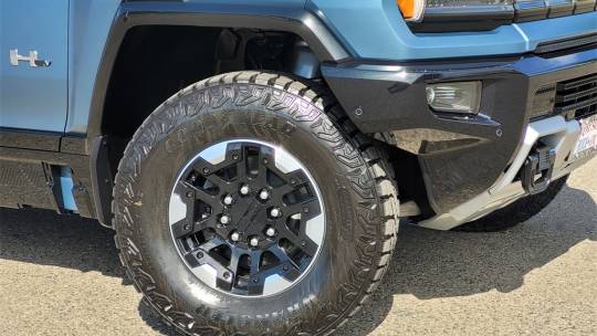 2024 GMC Hummer EV