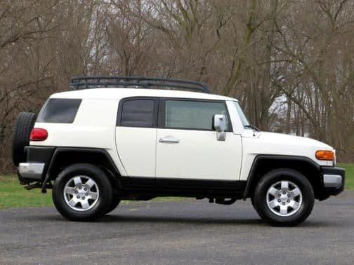 2010 toyota fj cruiser in jenison, michigan