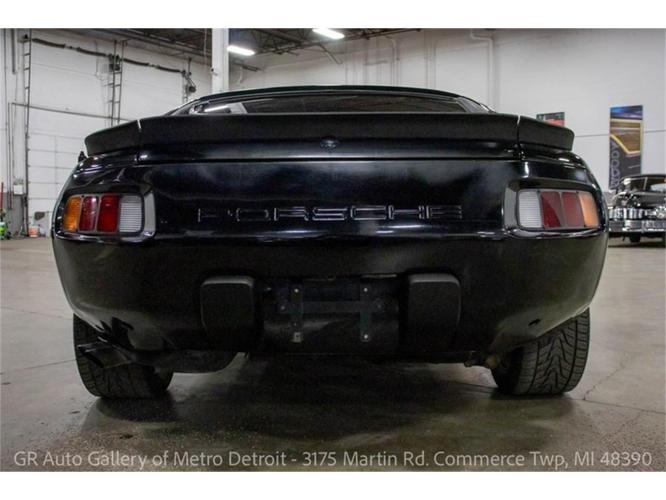 1983 porsche 928 in kentwood, michigan