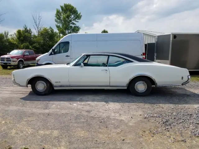 1968 oldsmobile delta 88 coupe