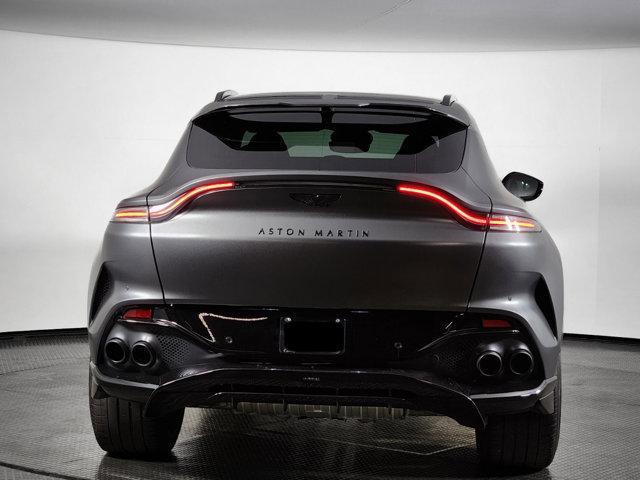 2023 aston martin dbx 707