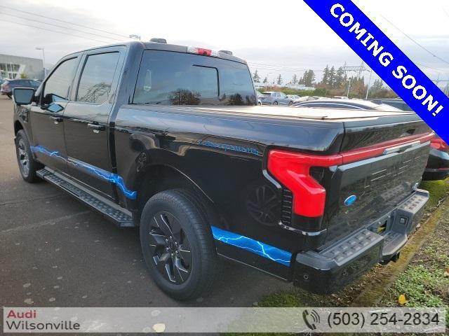 2022 ford f-150 lightning lariat