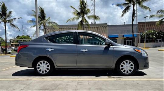 2018 nissan versa sv
