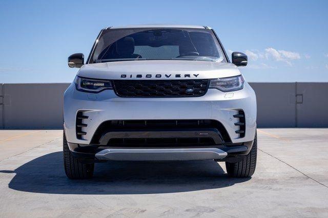 2023 land rover discovery p360 s r-dynamic