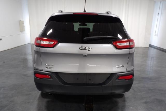 2018 jeep cherokee latitude plus