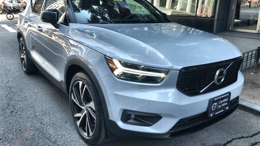 2022 volvo xc40 t5 r-design