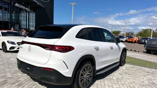 2024 Mercedes-Benz EQE SUV