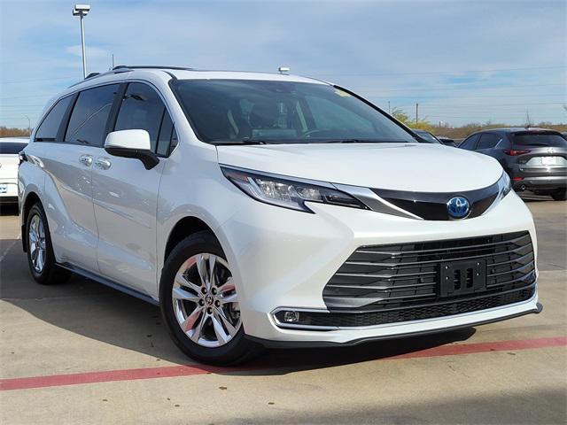 2024 toyota sienna limited 7-passenger