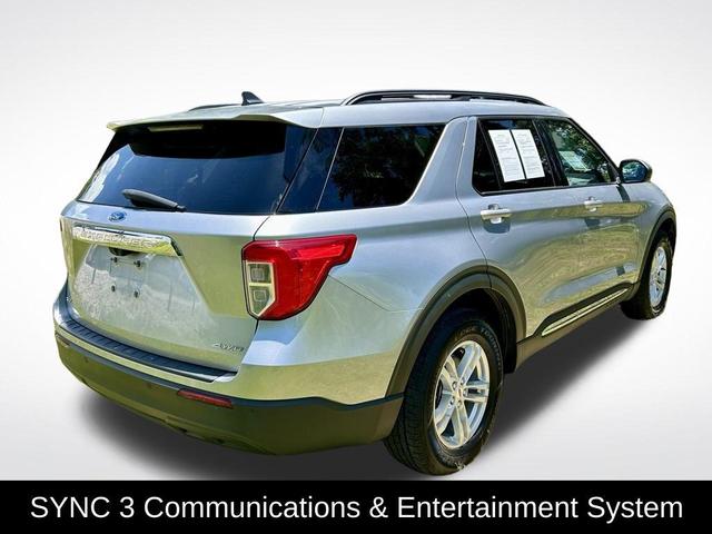 2022 ford explorer xlt