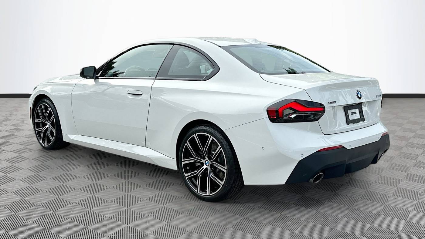 2023 bmw 2 series 230i xdrive