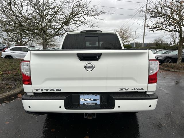 2021 nissan titan sv