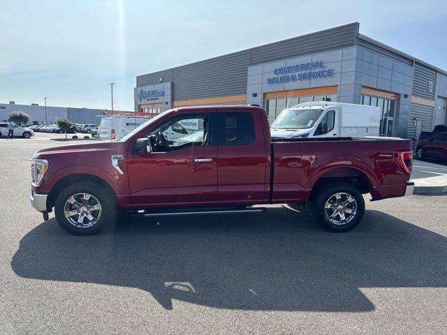 2021 ford f-150 xlt