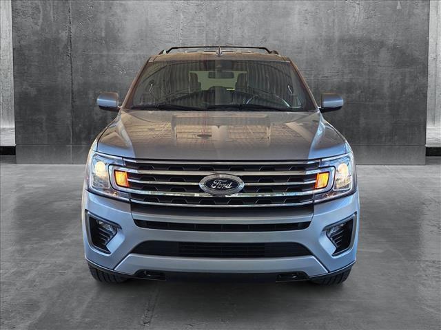 2021 ford expedition xlt