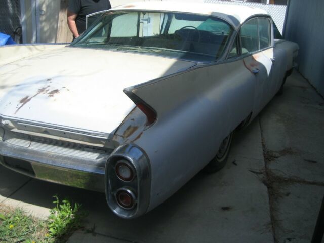 1960 cadillac 63 series sedan deville 6 window project car non-running