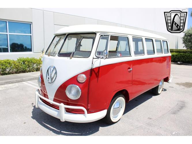 1965 volkswagen bus in o'fallon, illinois
