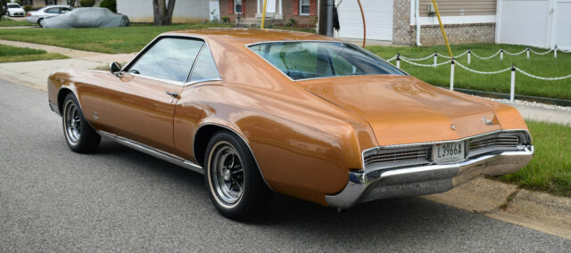 1966 buick riviera sport coupe 425 c.i. 340 h.p. low mileage survivor beautiful