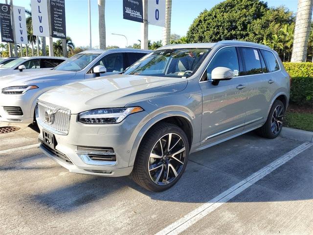 2024 volvo xc90 b5 plus bright theme