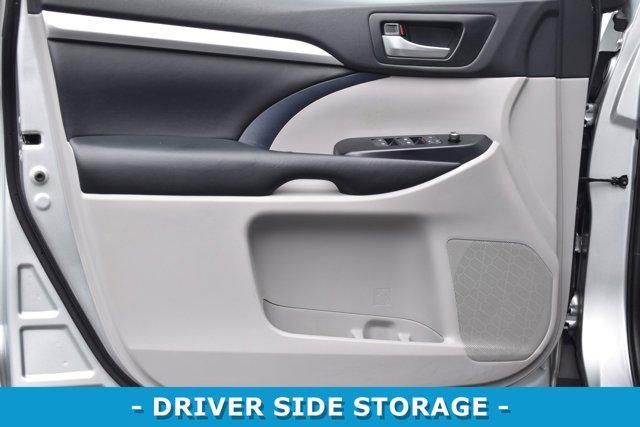 2019 toyota highlander xle
