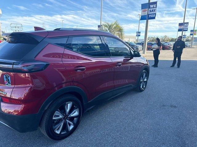 2023 chevrolet bolt euv lt
