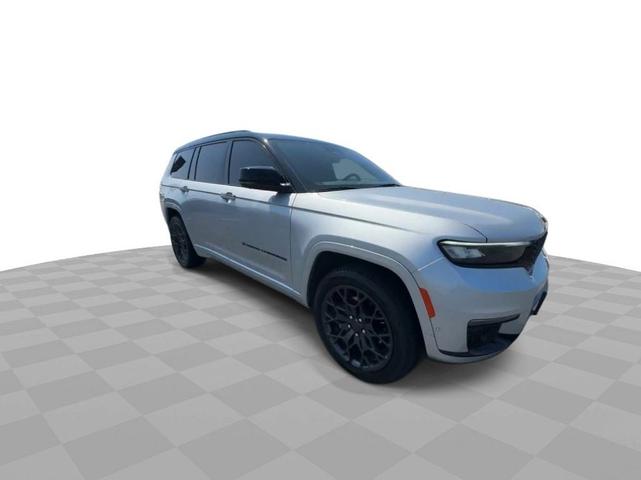 2023 jeep grand cherokee l summit