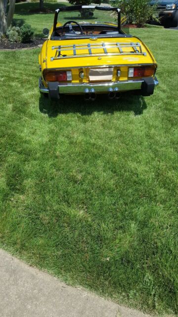 triumph spitfire 1976, exquisite sporty ride. garage maintained