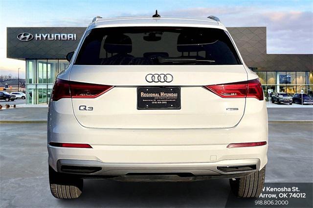 2020 audi q3 45 premium