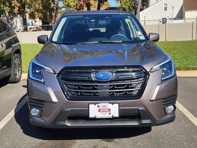 2022 subaru forester premium