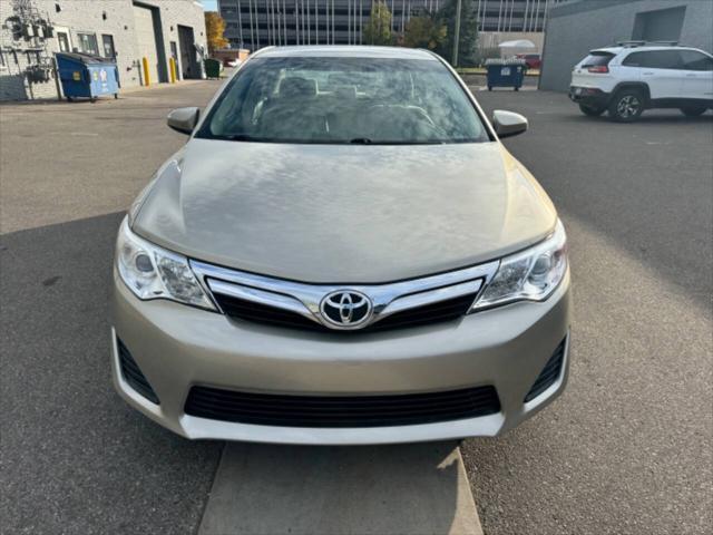 2014 toyota camry le