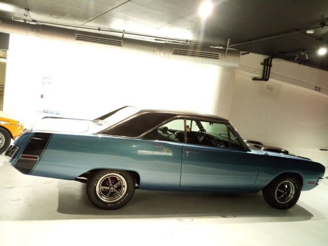 dodge dart swinger 1970