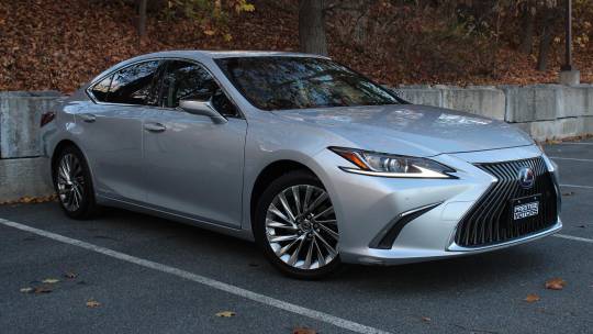 2019 Lexus ES