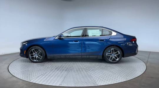 2024 BMW i5