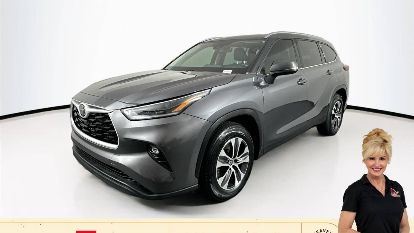 2021 toyota highlander xle