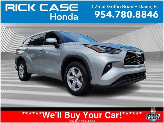 2022 toyota highlander l