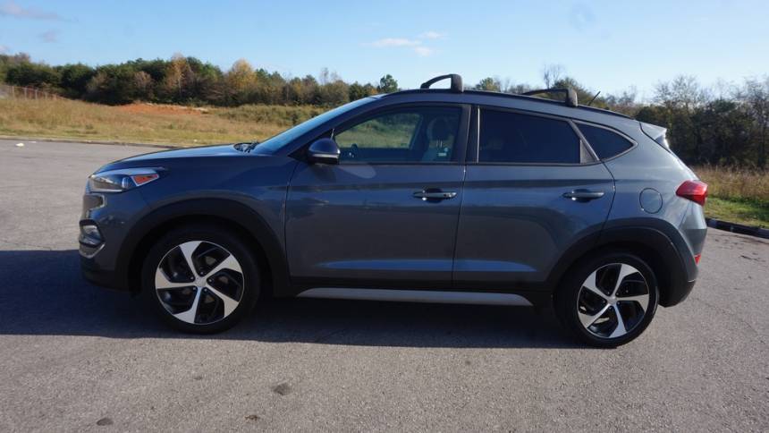 2017 hyundai tucson value