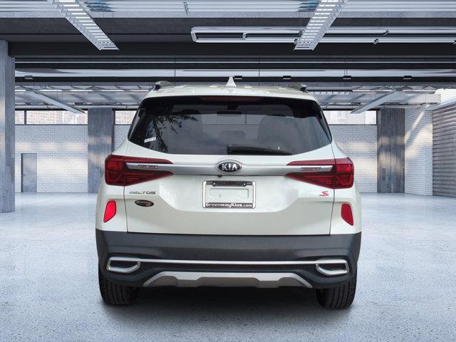 2021 kia seltos s