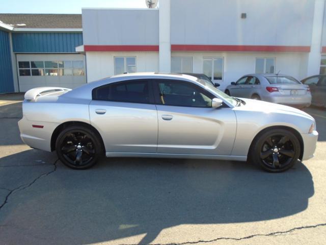 2012 dodge charger sxt sxt 4dr sedan for sale in hammond, maine