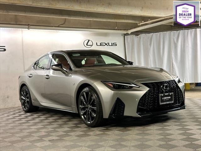 2021 lexus is 350 base