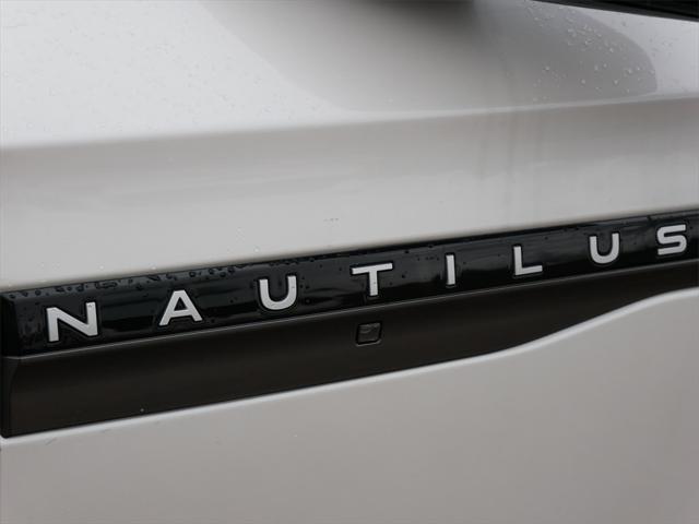 2024 lincoln nautilus black label